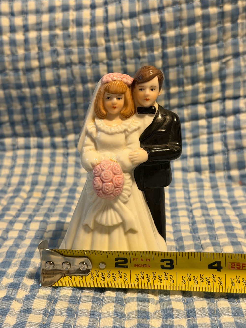 L.B. MFG Bride & Groom Wedding Cake Topper Figurine Ceramic 1990 MPN 1A - Picture 7 of 7